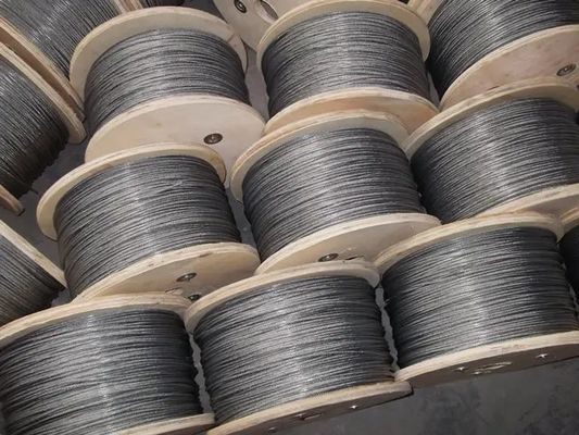 अच्छा दाम 12 मिमी स्टील केबल रस्सी 6x24 7FC निर्माण के लिए रस्सी निर्माण तार 1000mtrs जस्ती स्टील ऑनलाइन