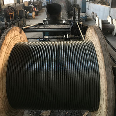 अच्छा दाम ब्लैक ऑयल कोल्ड हेडिंग स्टील ब्लैक एयरक्राफ्ट केबल स्टील केबल रोप वायर आपकी आवश्यकता के अनुसार अनगैल्वेनाइज्ड स्टील वायर रोप ऑनलाइन