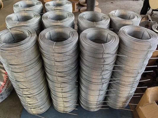 अच्छा दाम Bright Compacted Steel Wire Rope 4Vx39S 5FC 4 Strand Flat No Rotating Ungalvanized Steel Wire ऑनलाइन